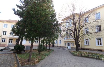 НПГВМ - Национална професионална гимназия по ветеринарна медицина Проф. д-р Д. Димов - Ловеч