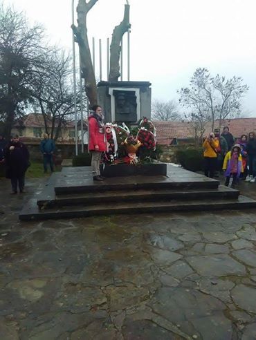 144 години Левски - Национална професионална гимназия по ветеринарна медицина Проф. д-р Д. Димов - Ловеч